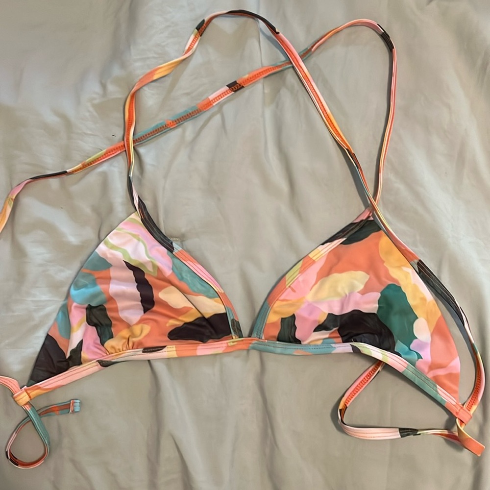Jolyn Lily Top